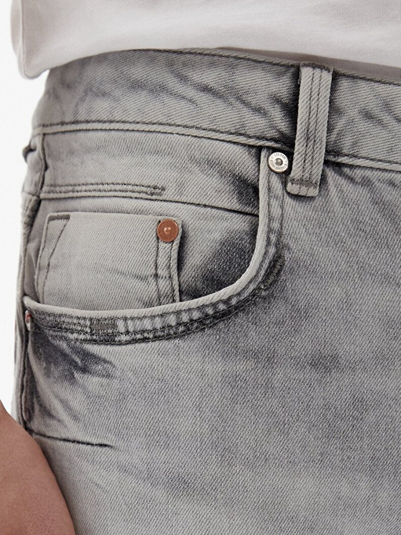 Reeves Orta Bel Jean Broek