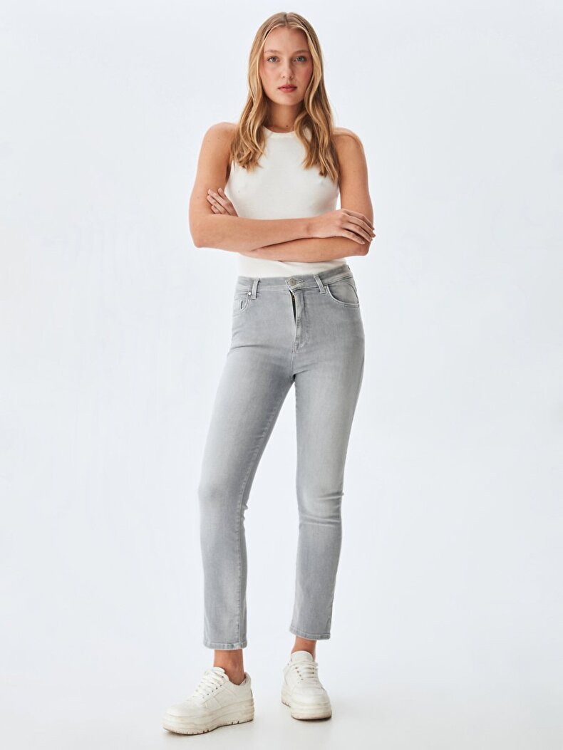 Nena B Broek
