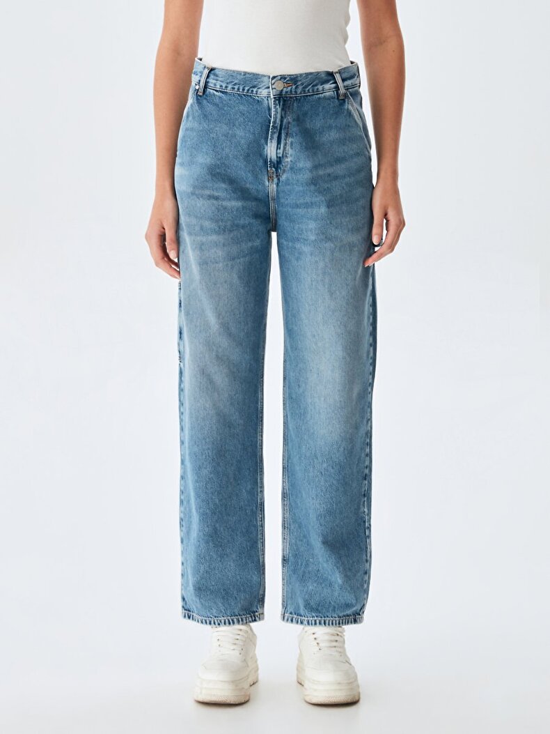 Milda B Broek