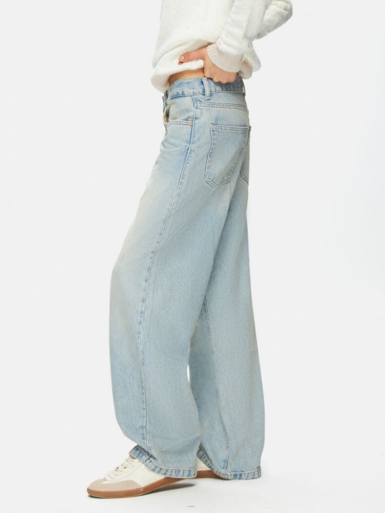 Larrie Baggy Jean Trousers