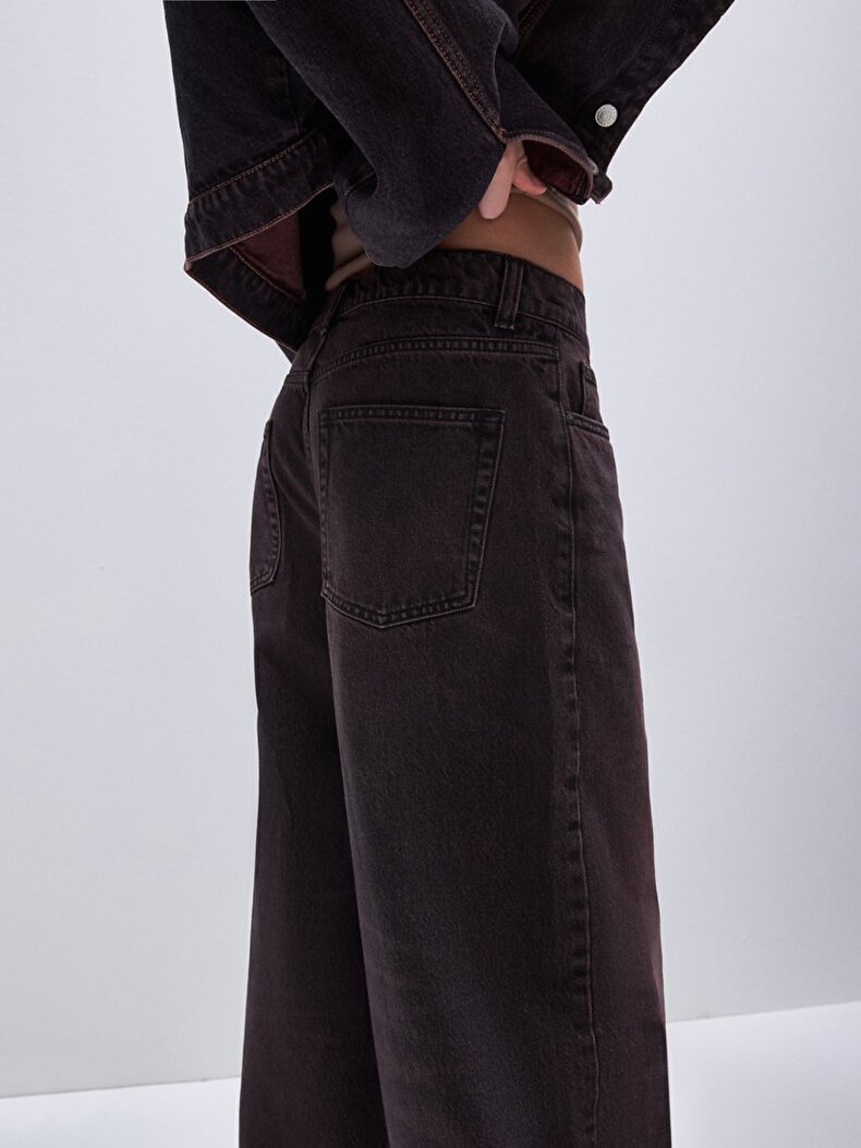 Larrie Baggy Jean Trousers