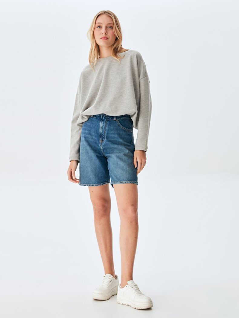 Larie Shorts