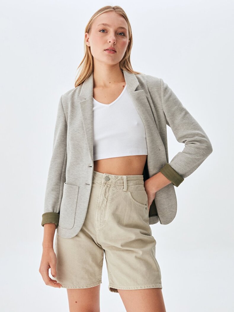Larie Shorts