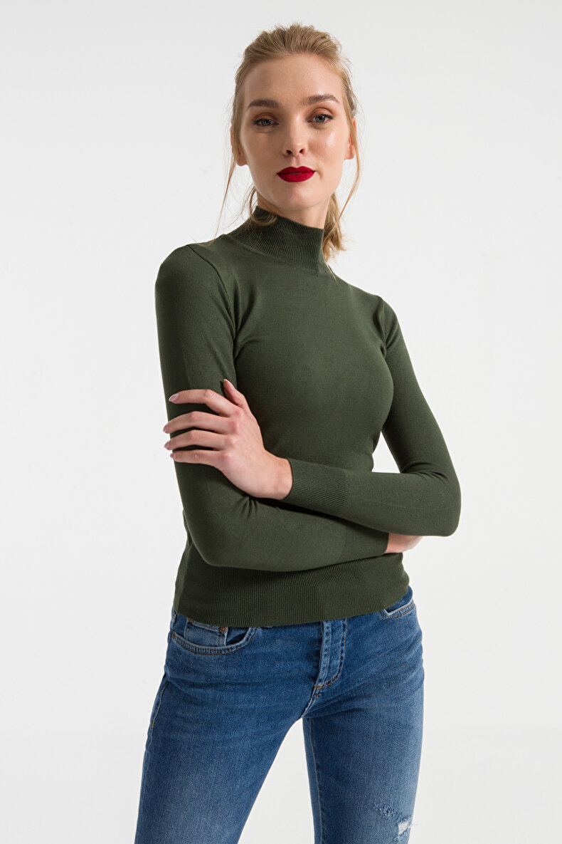 Grün Pullover