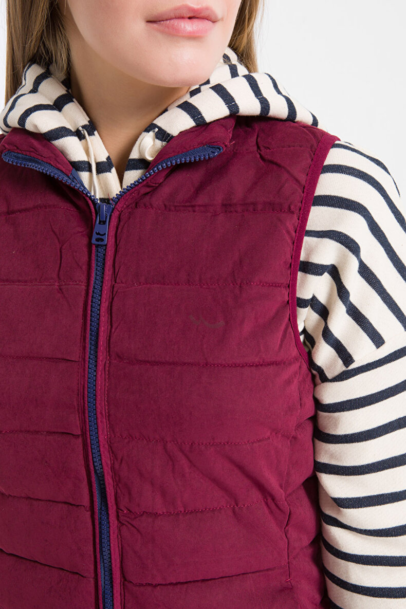 Rood Vest