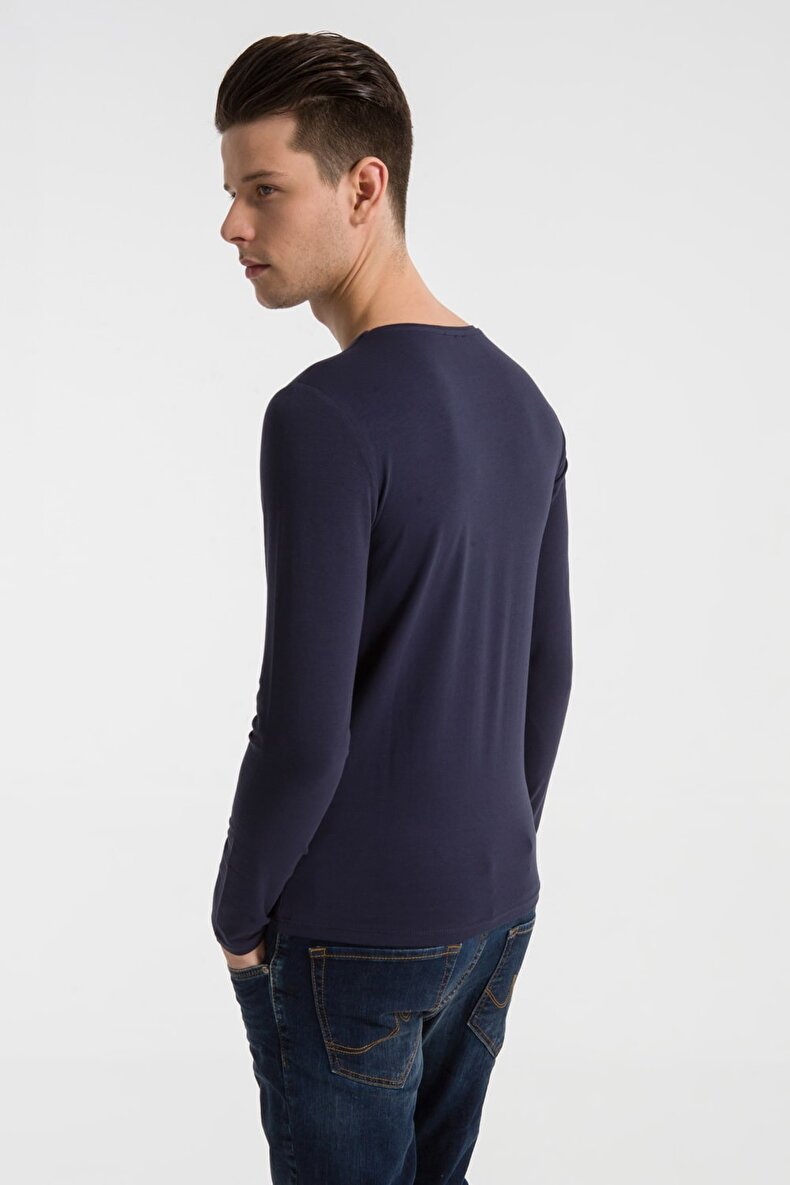 Long Sleeve Navy Sweatshirt