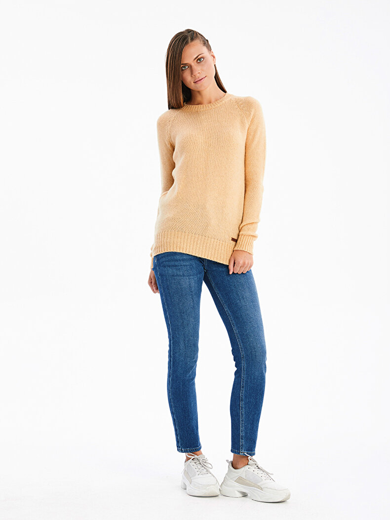 Round Collar Long Sleeve Pink