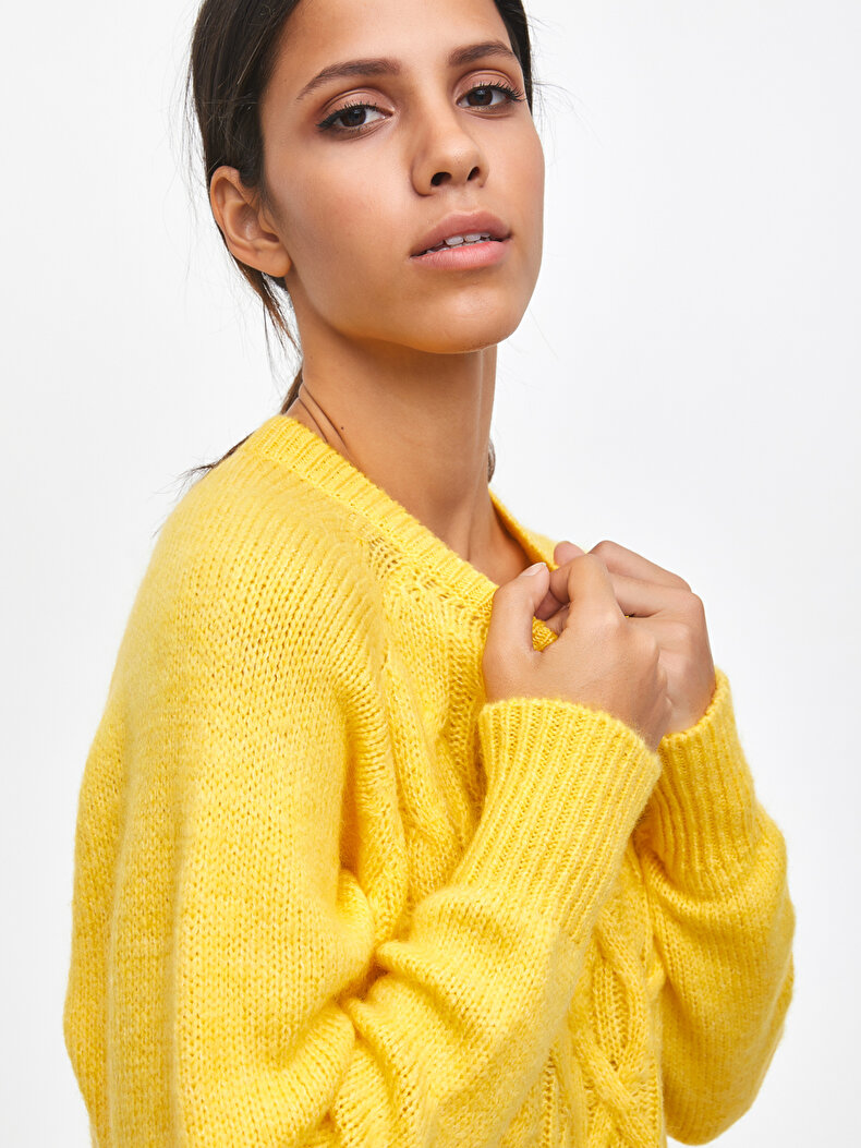 Gelb Pullover