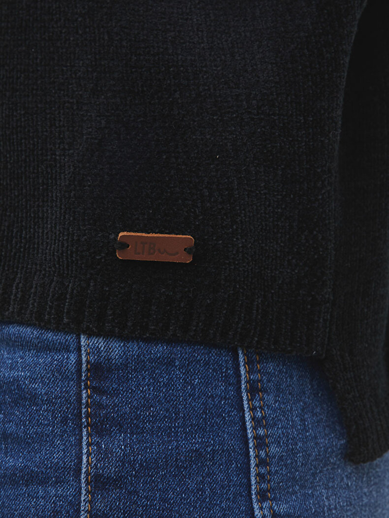 Schwarz Pullover