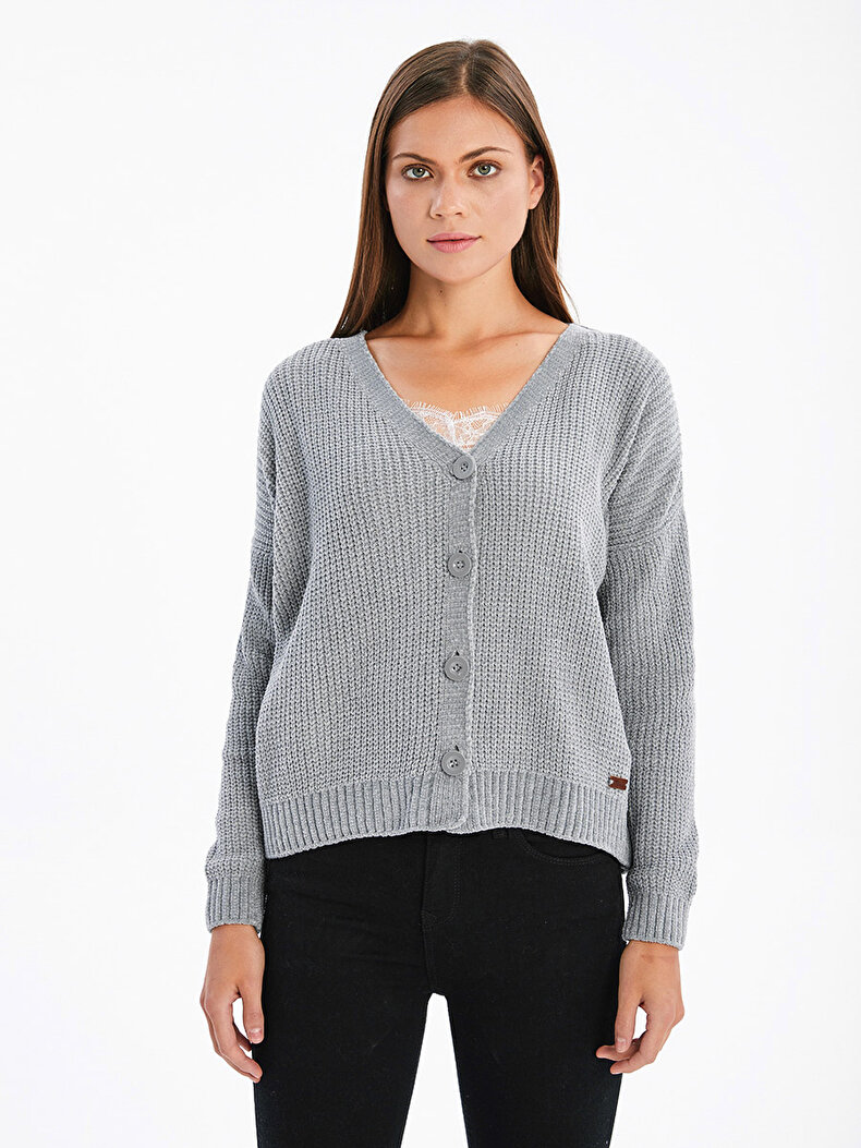 GRAU STRICKJACKE 