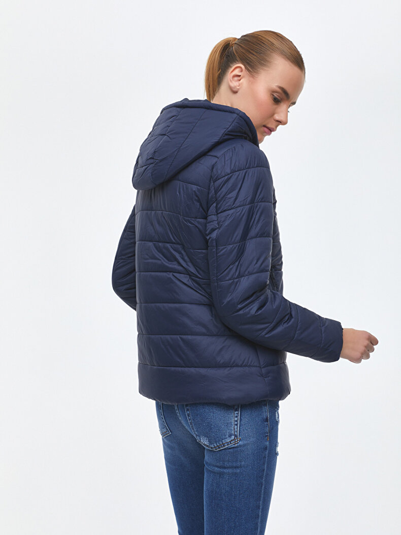 Donkerblauw Gemonteerd