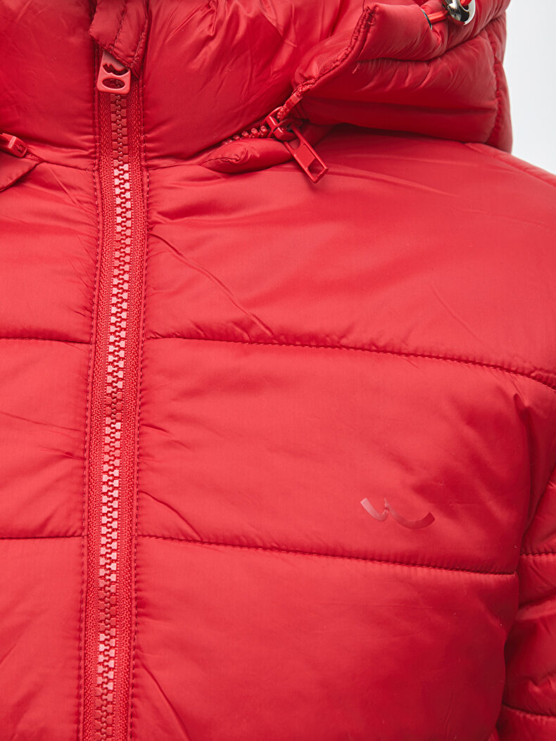 Rood Gemonteerd