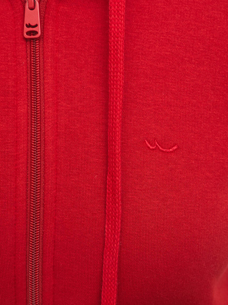 ROT STRICKJACKE 
