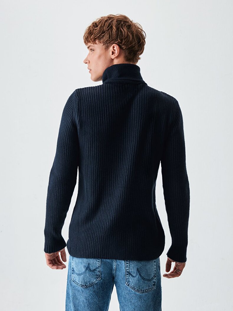 Ribbed Turtle Neck Navy Pullover