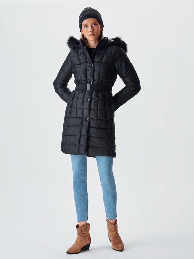 Arched Puffer Black Coat