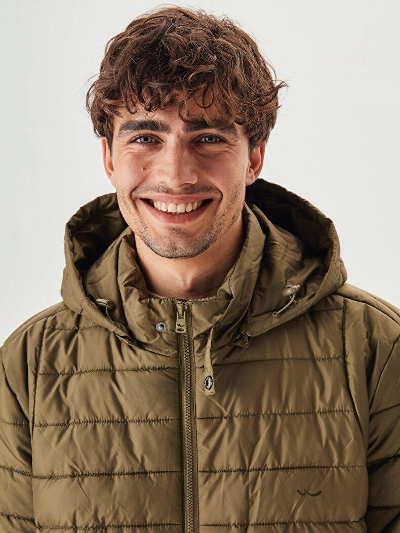 Short Groen Gemonteerd