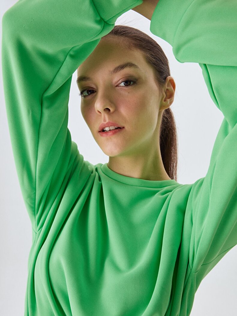Cropped Waist Elastic Green Sweatshirt