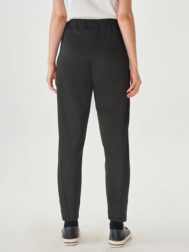 Zwart Suits