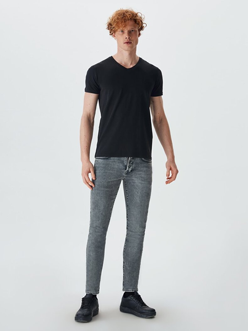 V-neck Schwarz T-shirt