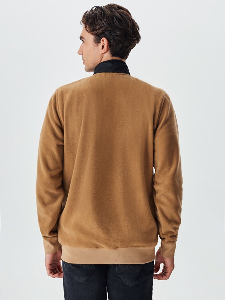 Turtle Neck Zipper Closing Straight Collar