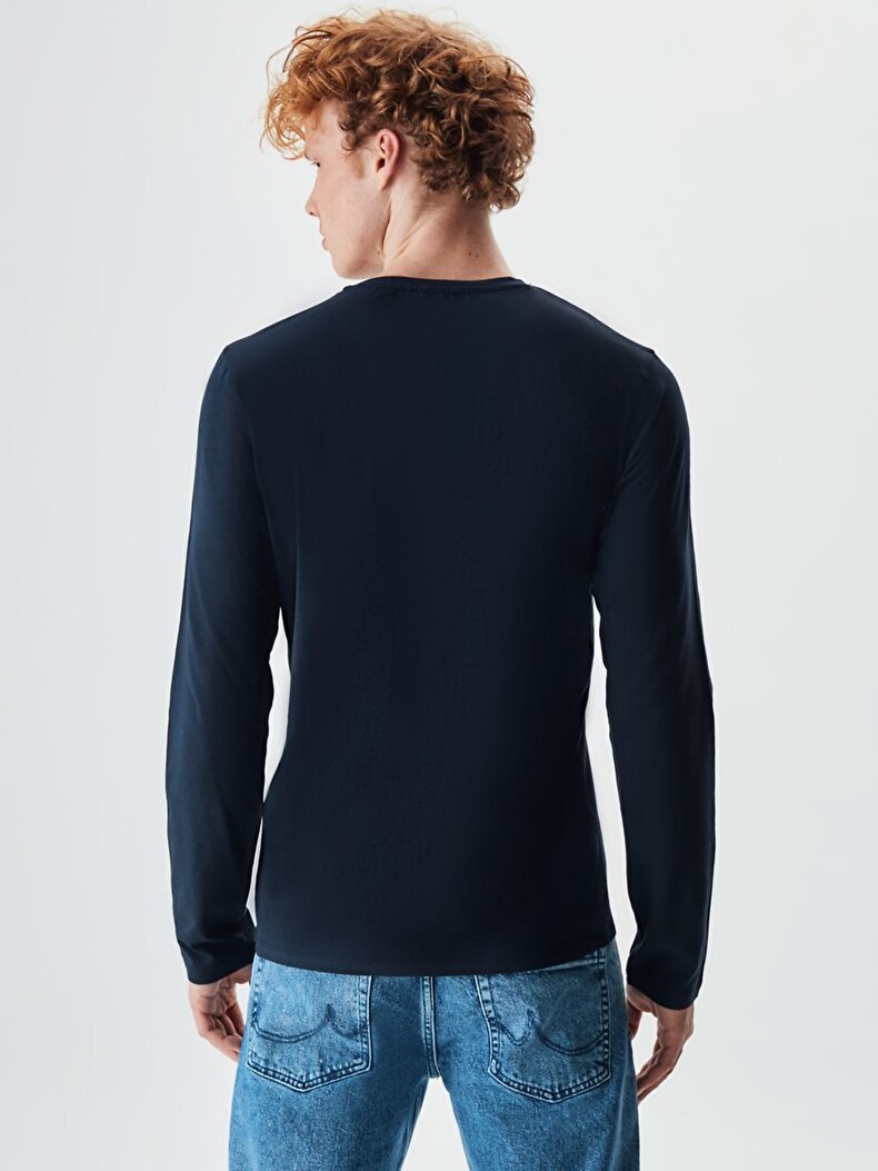Long Sleeve Navy Sweatshirt