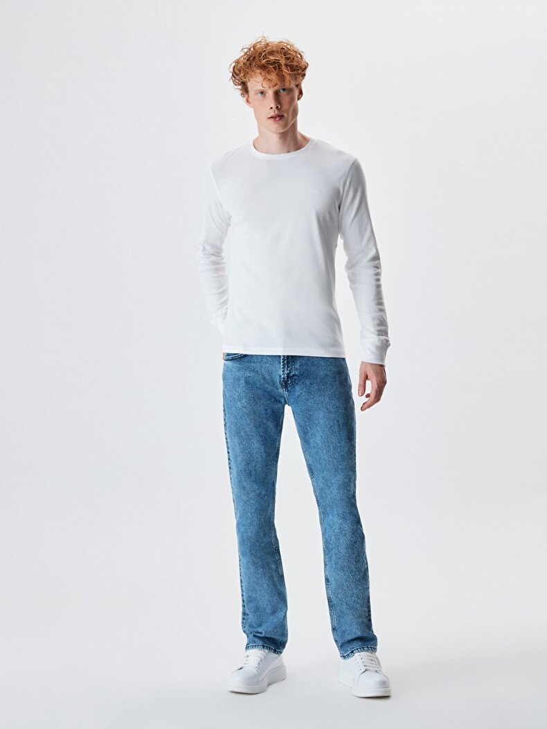 Round Collar White