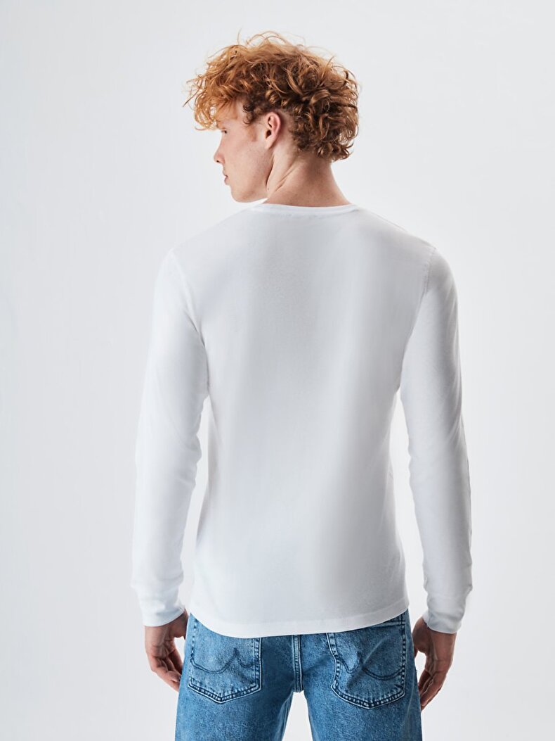 Round Collar White