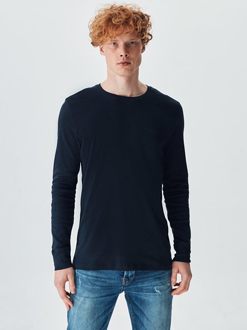 Round Collar Navy