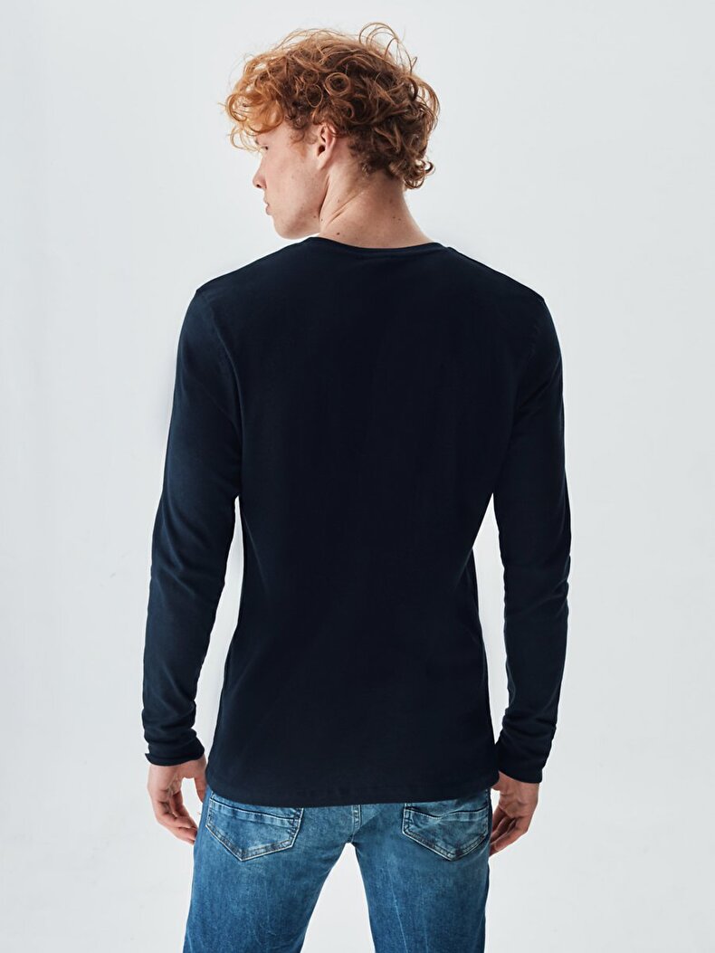 Round Collar Navy