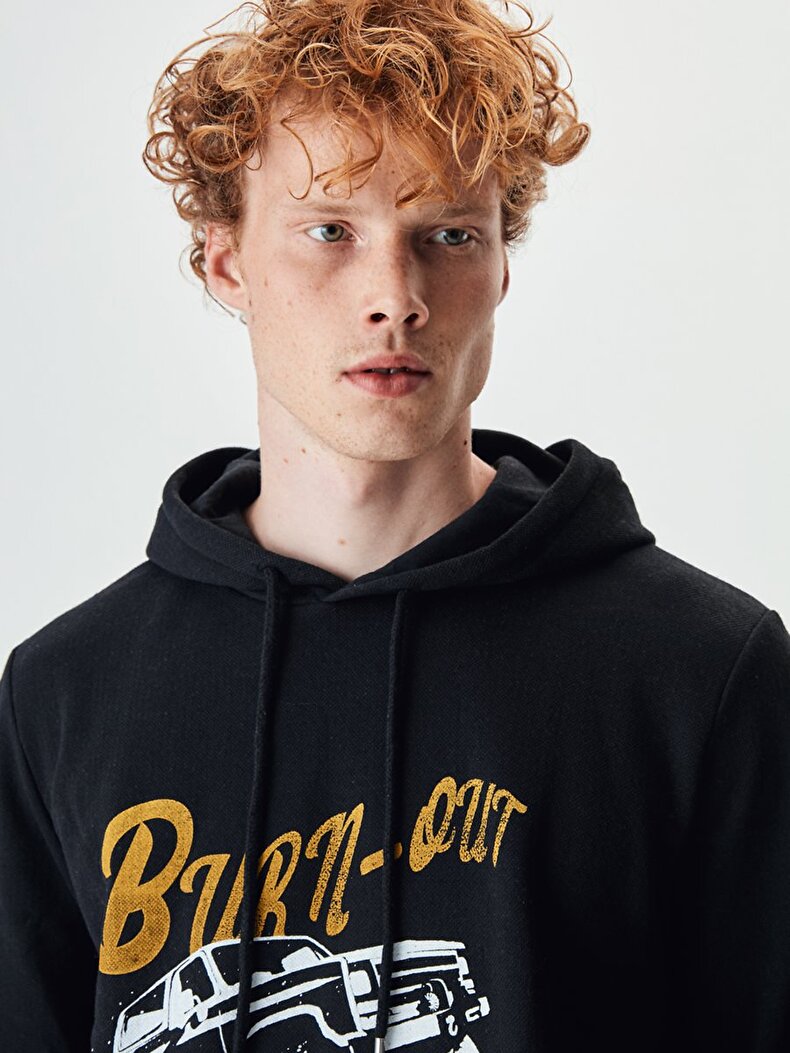 Graphic Print Black