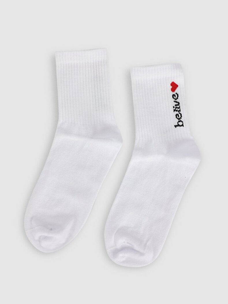 Soket Beyaz Çorap