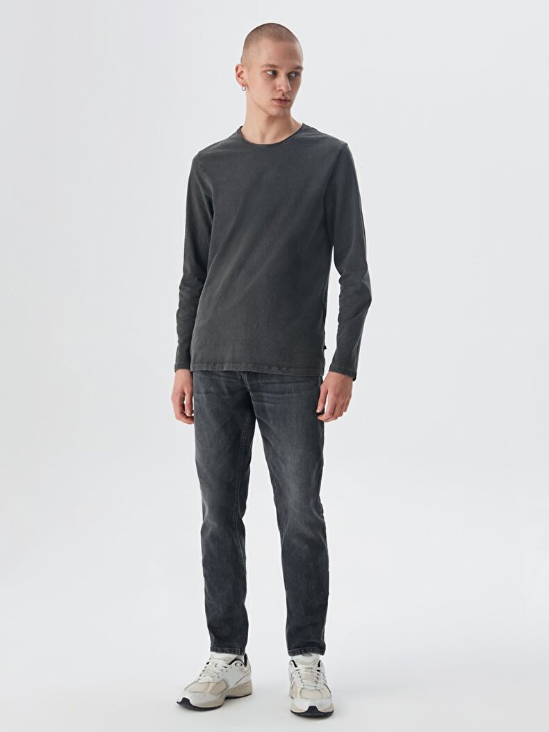 Bleached Anthracite