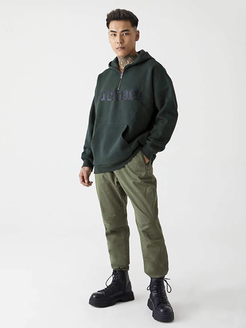 Turtle Neck Zipper Closing Print With Print Braun Sweatshirt