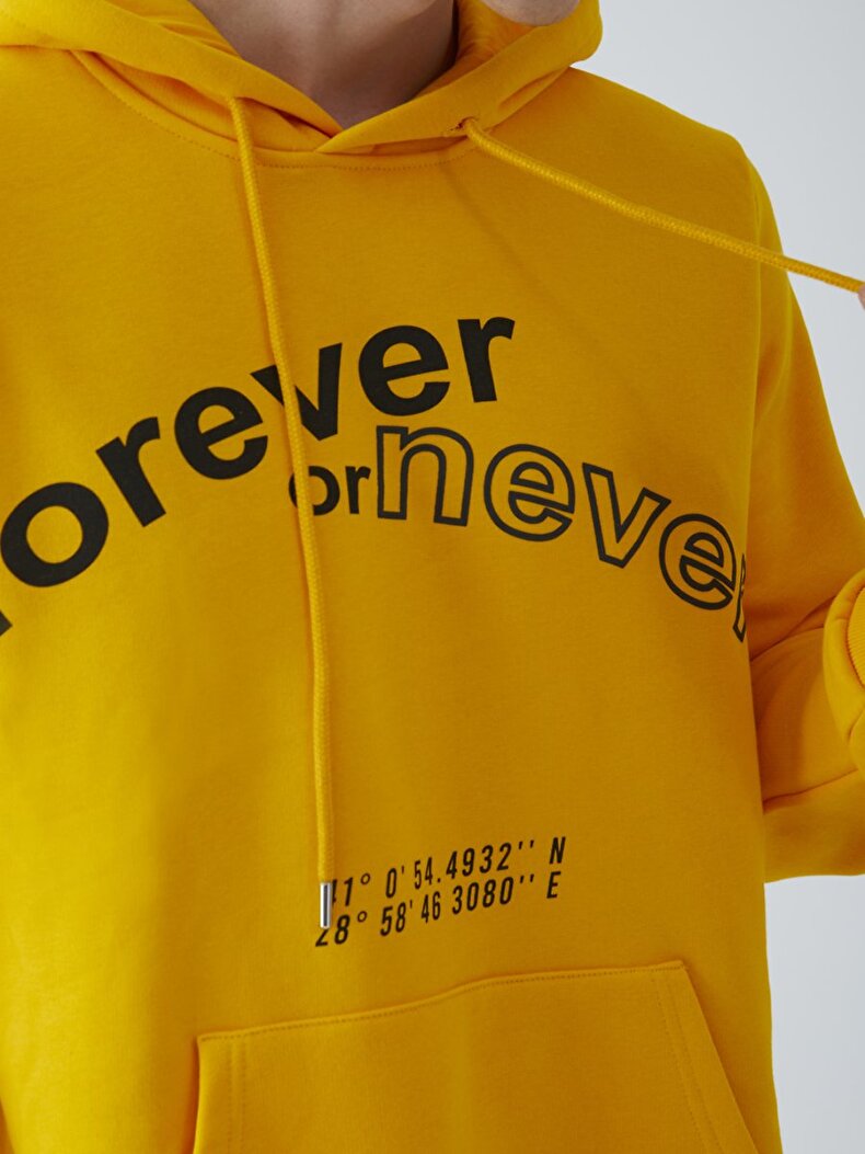 Print With Print With Hood Gelb Sweatshirt