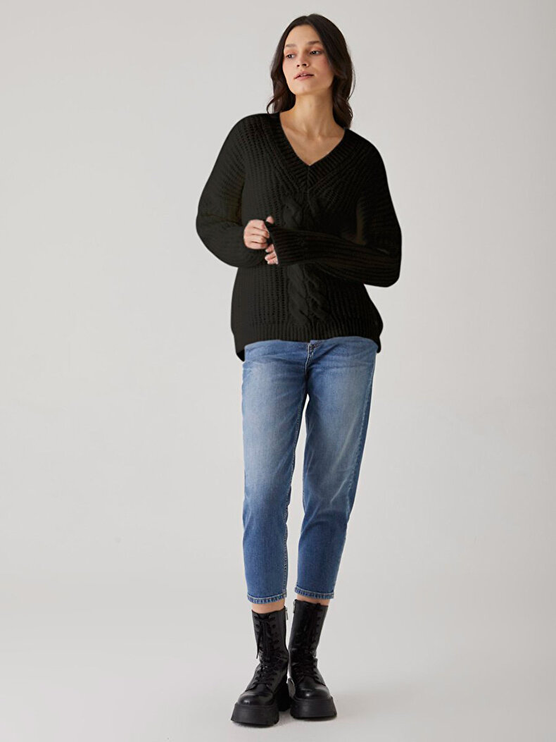 V-neck Knitwear Black Pullover