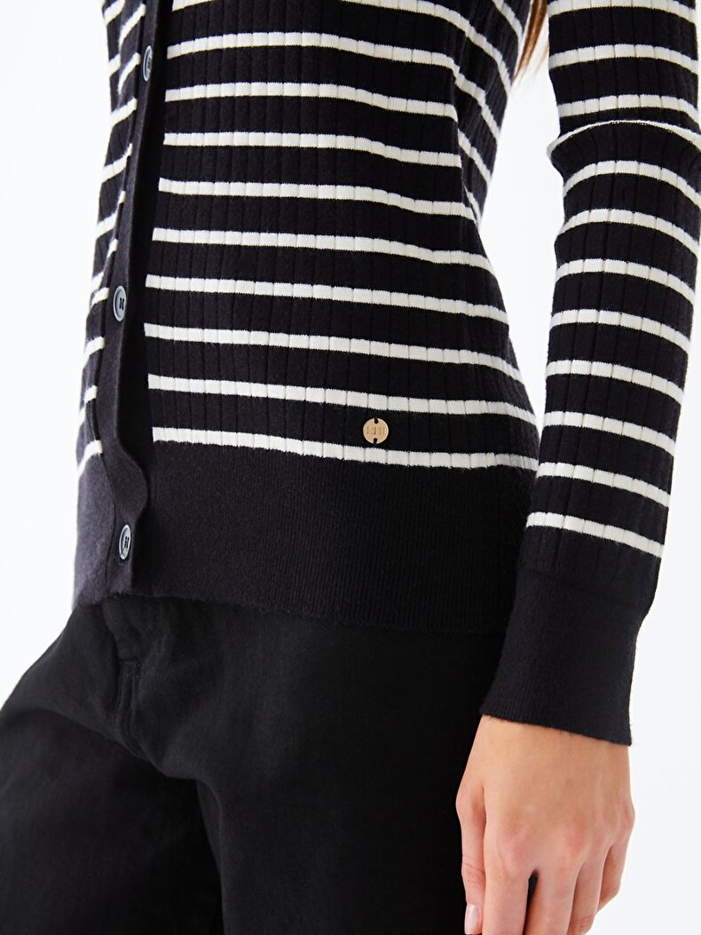 Striped Print Knitwear Zwart Cardi̇gan