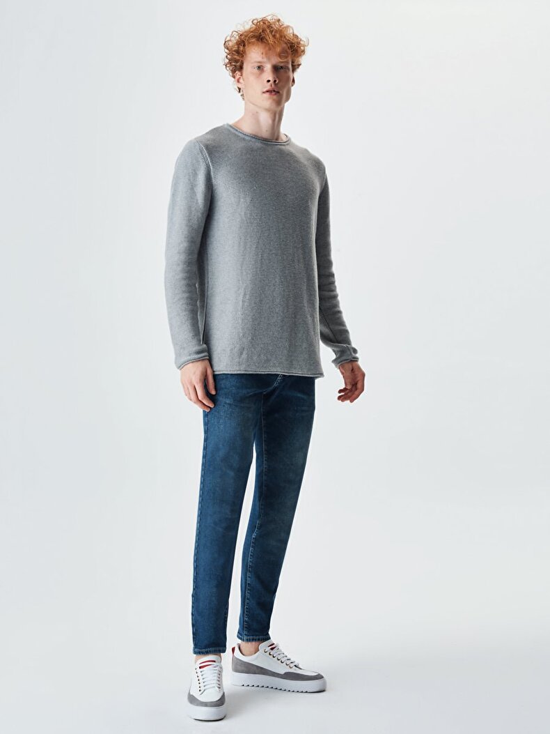 Long Sleeve Basic Grau Pullover