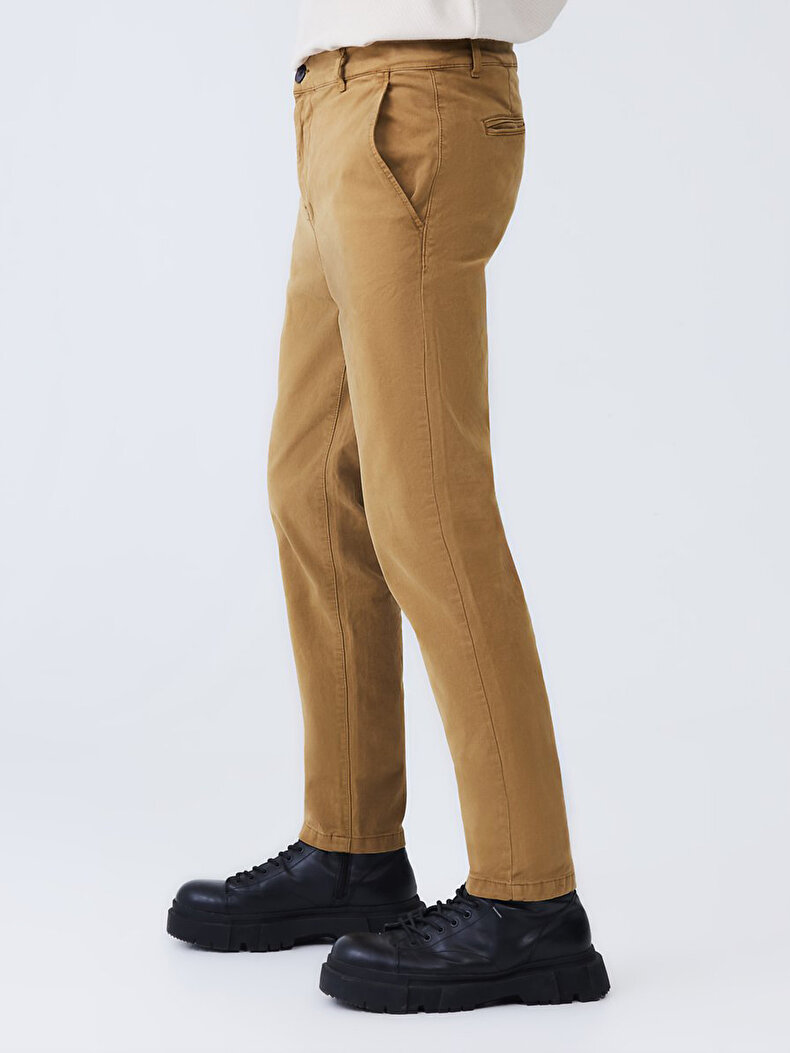 Holaya Textured Trousers