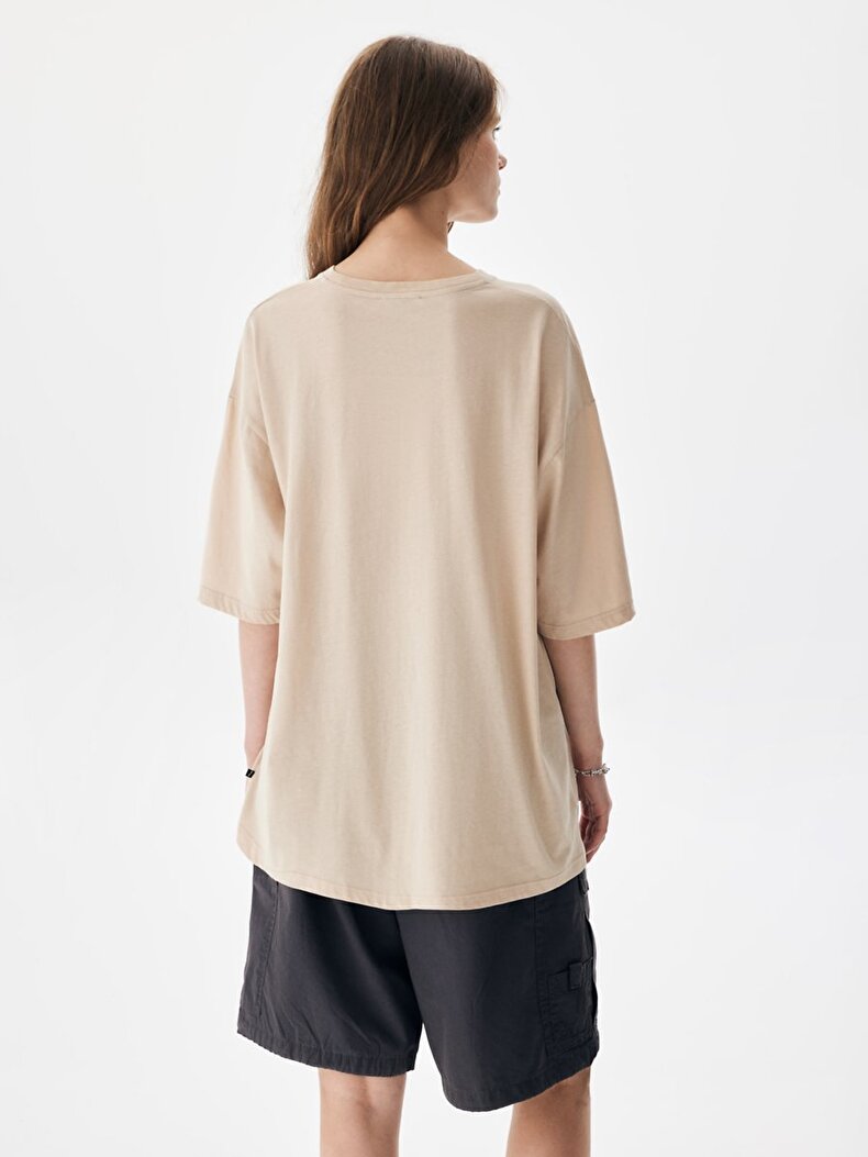 Oversized With Print Beige