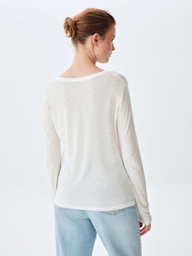 Thin V-neck White Sweatshirt