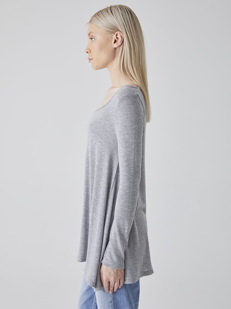 Wide Collar Grey Sweatshirt