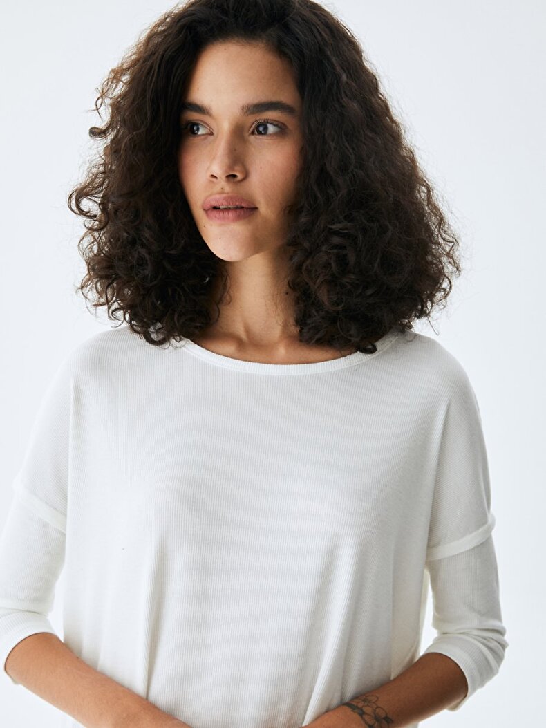 Ribbed Oversized Weiss Sweatshirt