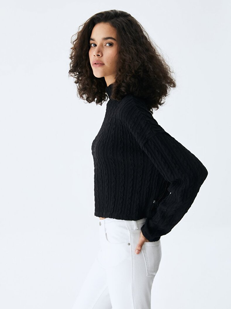 Straight Collar Hair Knitted Black Sweatshirt