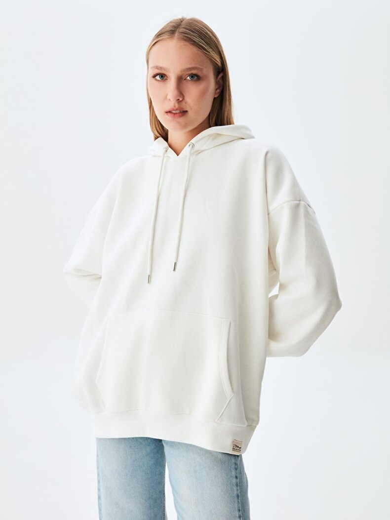 With Hood Oversized White