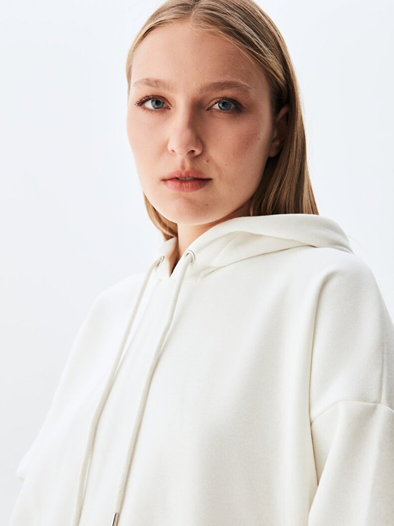 With Hood Oversized White