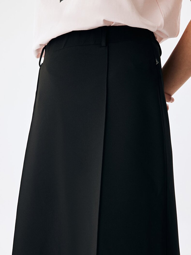 Black Skirt