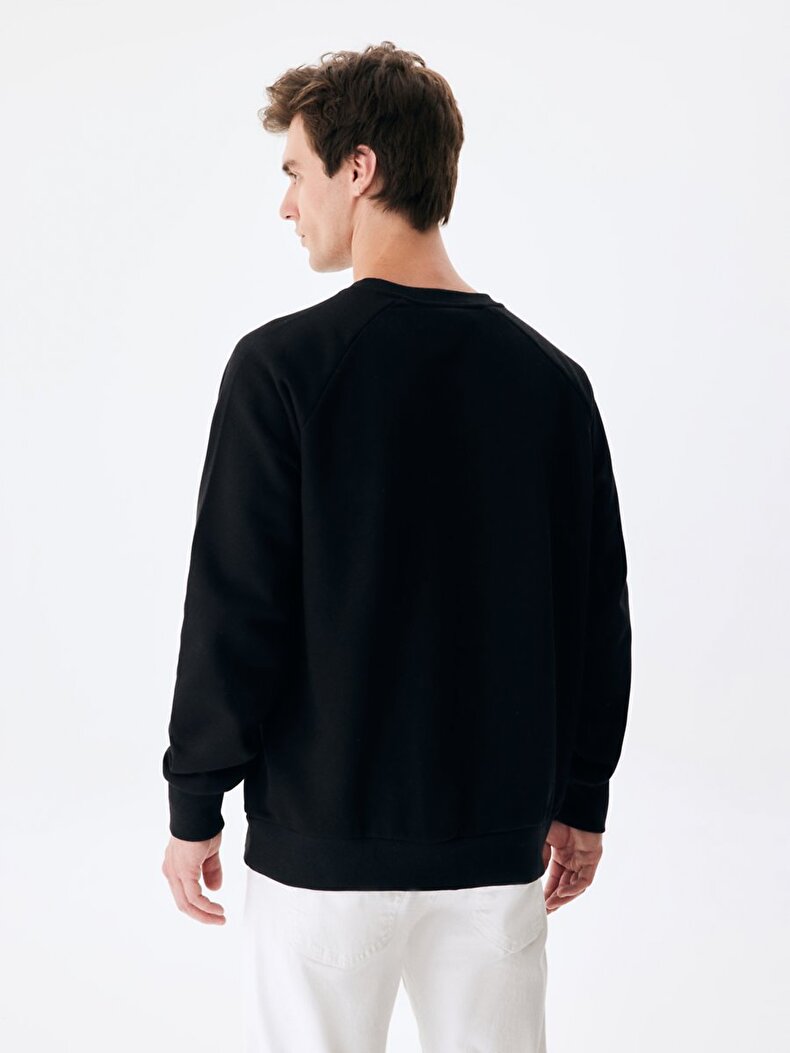 Contrast With Print Black Sweatshirt
