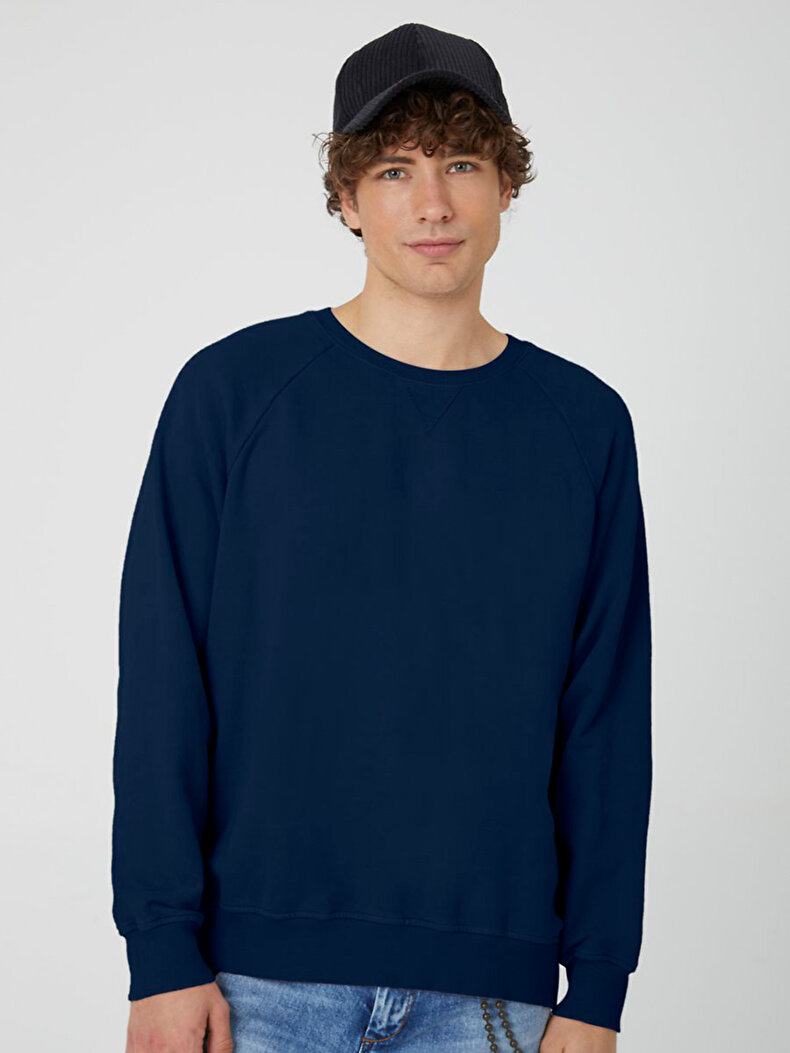 Dunkelblau Sweatshirt