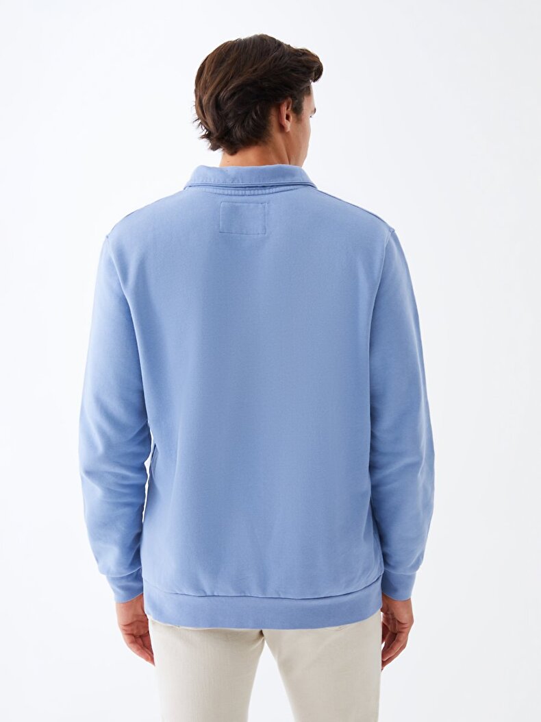 Collar Turtle Neck Buttoned Blue