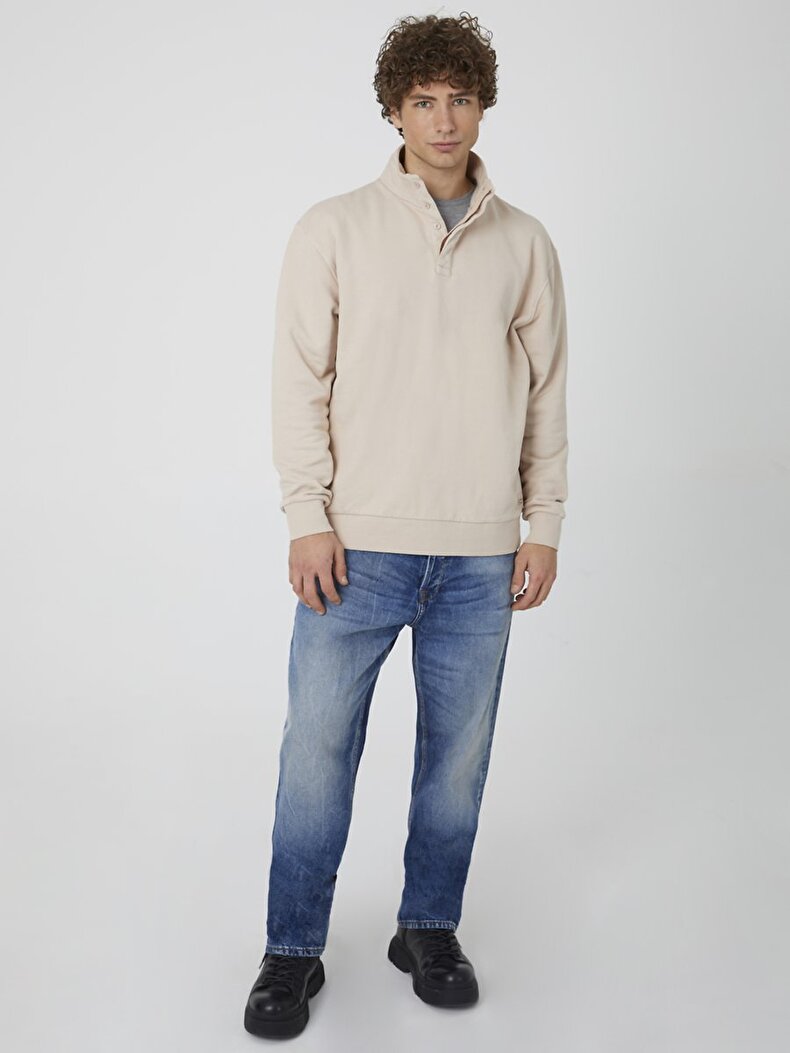 Collar Turtle Neck Buttoned Beige Sweatshirt